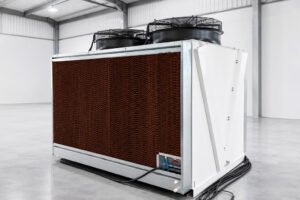 06. Outdoor Heavy-Duty Dry Cooler
