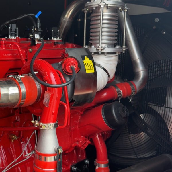 Engine cooling and exhaust components