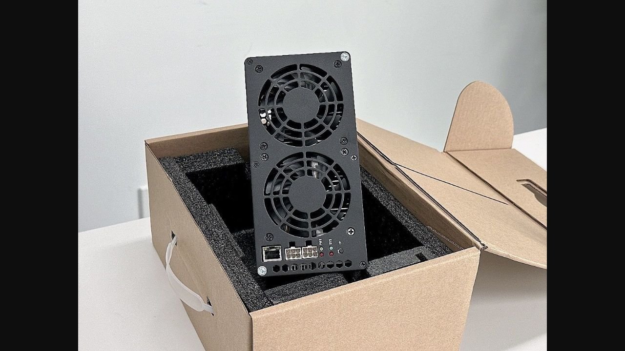 Goldshell AL BOX packaging and connectors